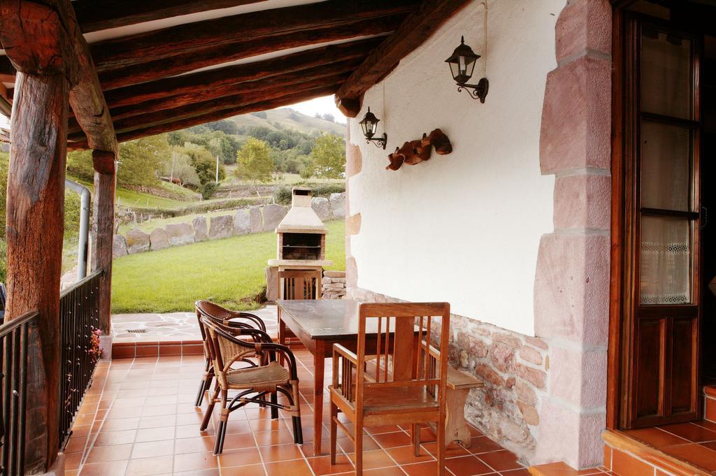 Casa Rural Gananea Zuaztoy de Azpilcueta Exterior photo